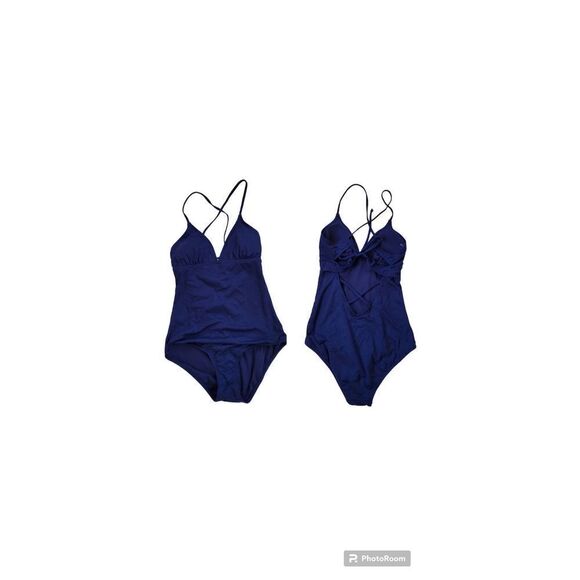 ✨ATHLETA NAVY STRAPPY ONE PIECE
SWIMSUIT✨ - Picture 2 of 4